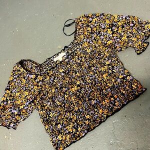 Pink rose top. Size M. Perfect condition